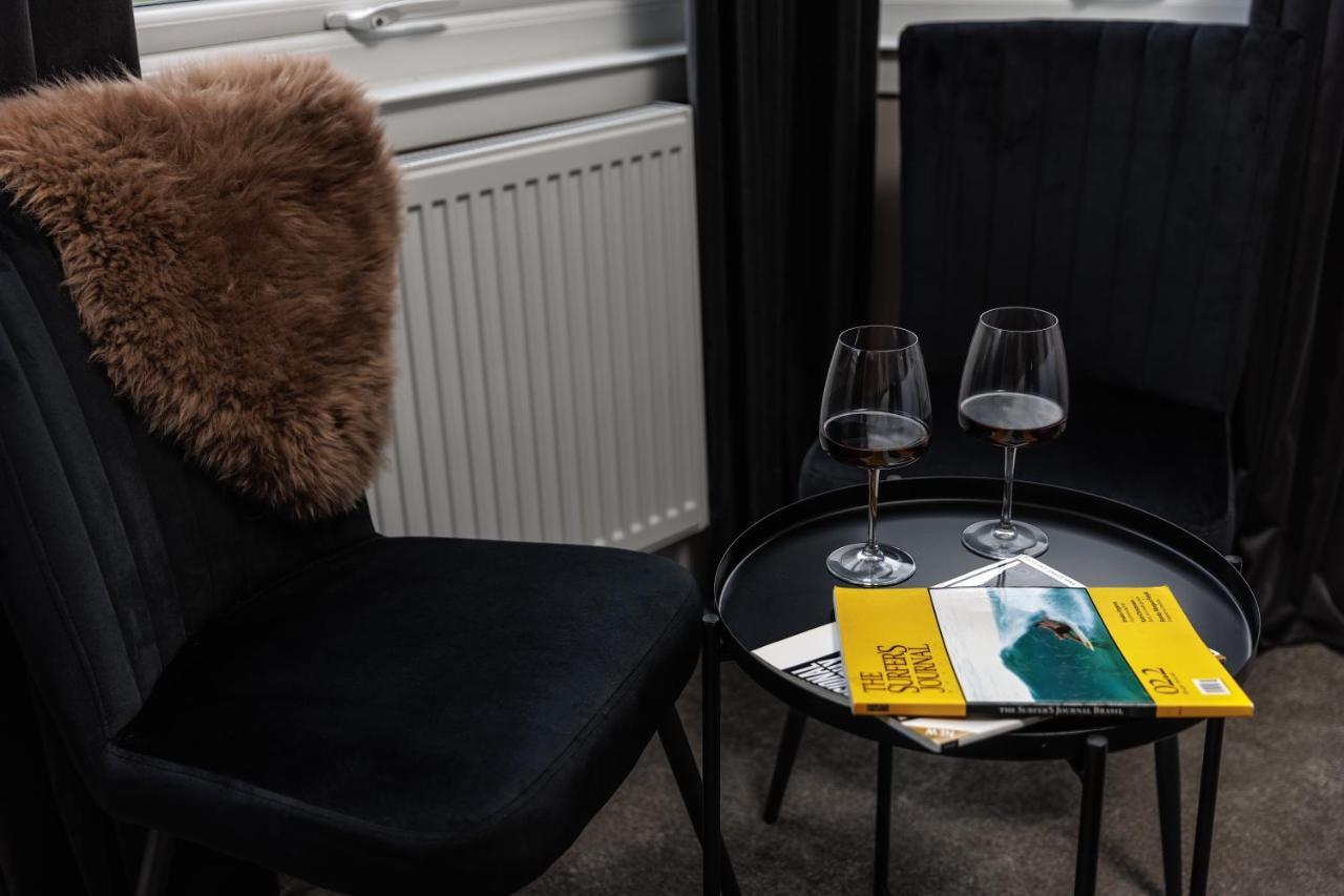 The Getaway! 3 Bed House - Plymouth - Sleeps 7 - Free Parking - Habita Property Buitenkant foto
