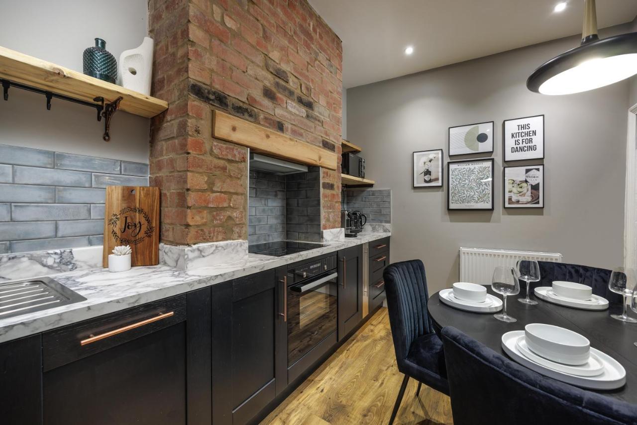 The Getaway! 3 Bed House - Plymouth - Sleeps 7 - Free Parking - Habita Property Buitenkant foto